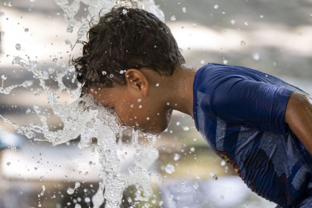 Foto - Sıcak hava geri dönüyor Lodos uyarısı geldi! Baş ağrısına dikkat