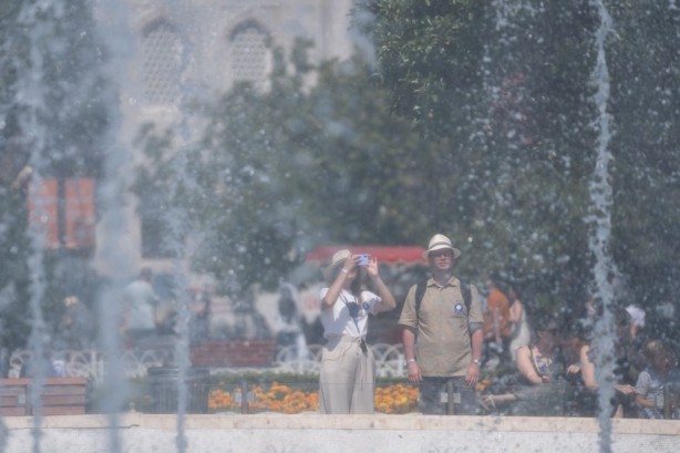 Foto - Sıcak hava geri dönüyor Lodos uyarısı geldi! Baş ağrısına dikkat
