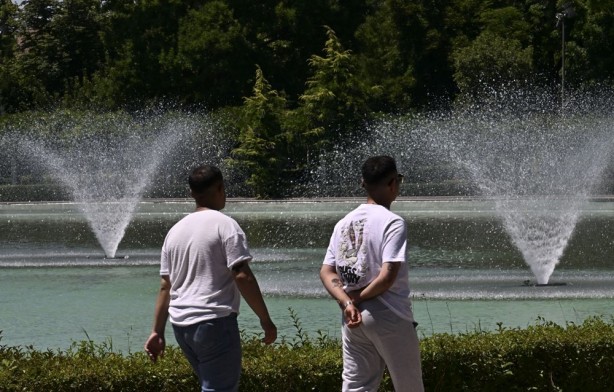 Foto - Sıcak hava geri dönüyor Lodos uyarısı geldi! Baş ağrısına dikkat