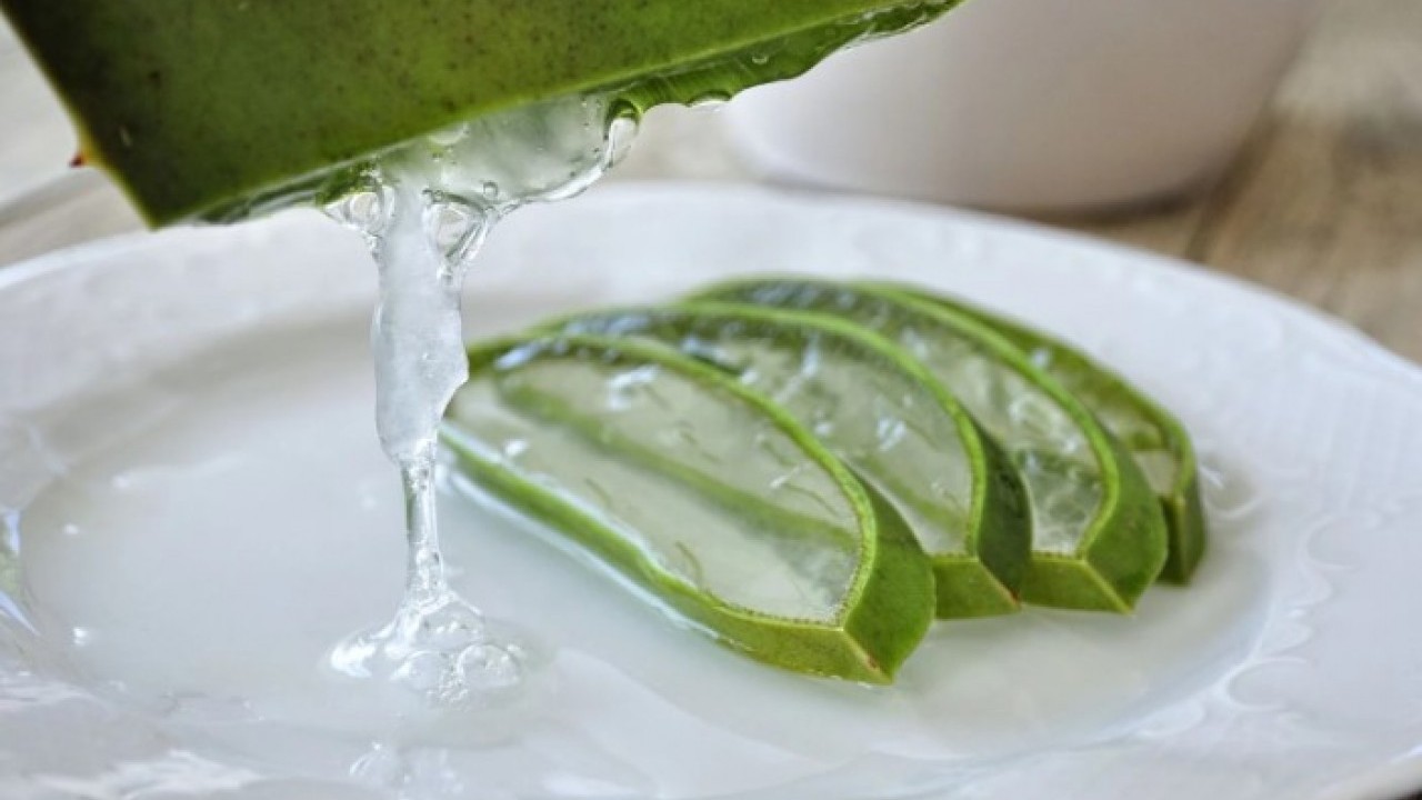 Foto - Sıcak havaların korkulu rüyası! Güneş yanığından kurtulmanın doğal yolu açıklandı