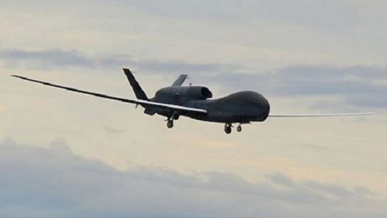 Foto - Sıcak saatler! Havalanan İHA'lar İsrail'i vurdu