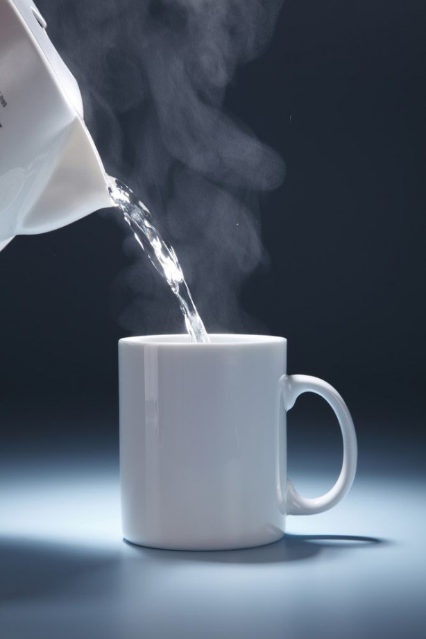 Sıcak su içmek zayıflatıyor!