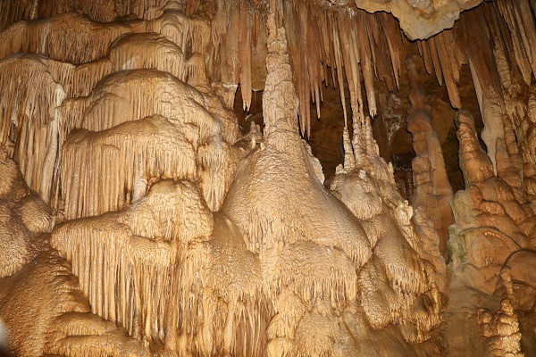Foto - Sıcaklardan bunalanların rotası: Karaca Mağarası