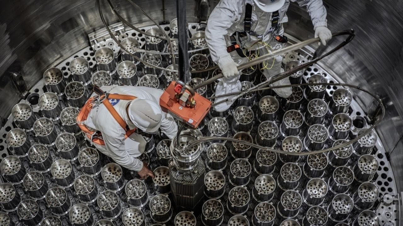 Foto - Sıcaklık 135 dereceye fırladı, ikinci devre kusursuz geçti! Türkiye’nin nükleer enerji merkezi Akkuyu’da geri sayım resmen başladı