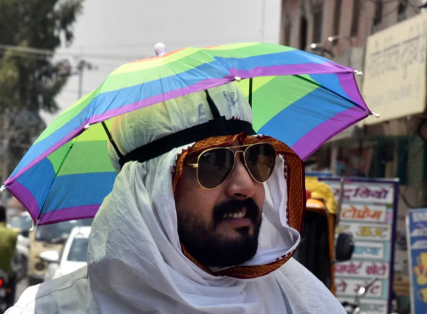 Foto - Sıcaklık 52 dereceye çıktı! Devlet ceza kesecek...