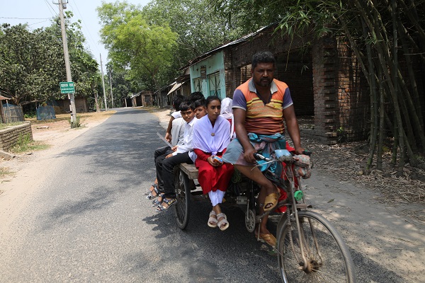 Foto - Sıcaklık sebebiyle eğitime ara verildi