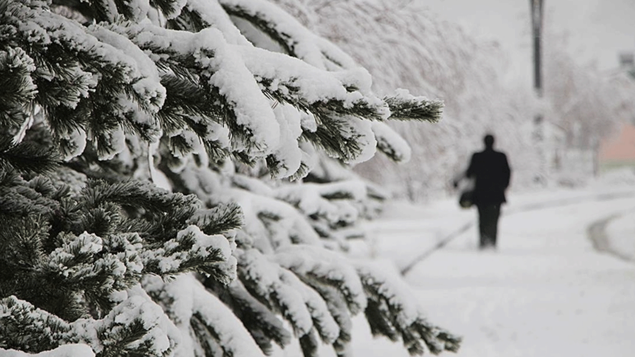 Foto - "Sıcaklıklar 8 derece birden düşecek" diyen Meteoroloji uyardı: Kar geri dönüyor