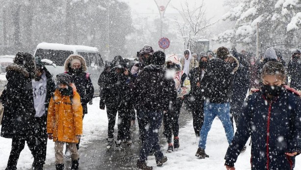 Sıcaklıklar düşüyor! Yurt genelinde kar etkili olacak