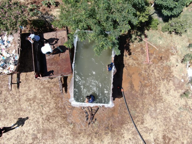 Foto - Sıcaktan bunalan çocukları için bakın ne yaptı!