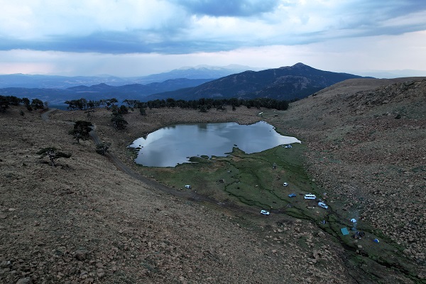 Foto - Sıcaktan bunalanlar oraya akın ediyor! Bu manzara hayran bırakıyor