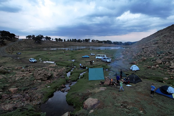 Foto - Sıcaktan bunalanlar oraya akın ediyor! Bu manzara hayran bırakıyor