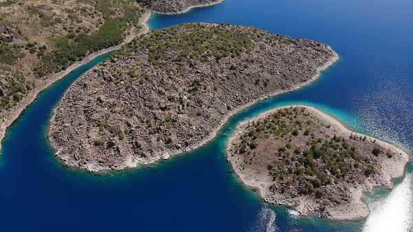Sıcaktan bunalanlar oraya akın etti
