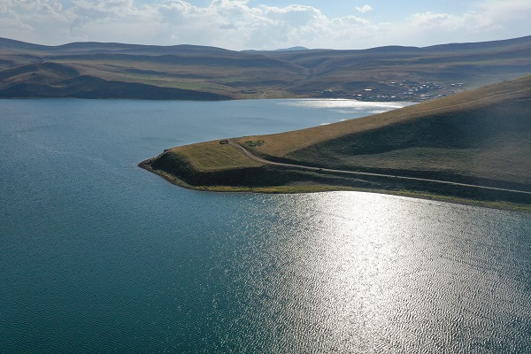 Foto - Sıcaktan bunalanlar oraya koşuyor