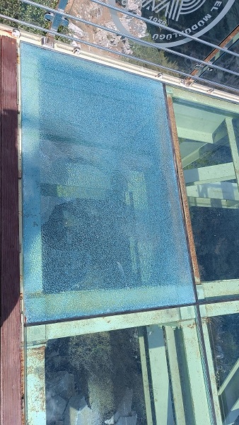 Foto - Sıcaktan çatladı! Orası ziyarete kapatıldı