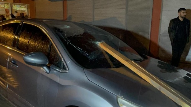 Foto - Şiddetli fırtınadan geride kalanlar! Korkunç manzara...
