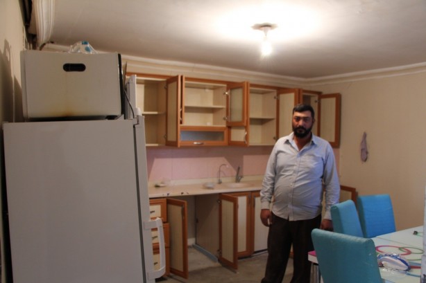 Foto - Şiddetli yağışta evsiz kalan aile yardım bekliyor!