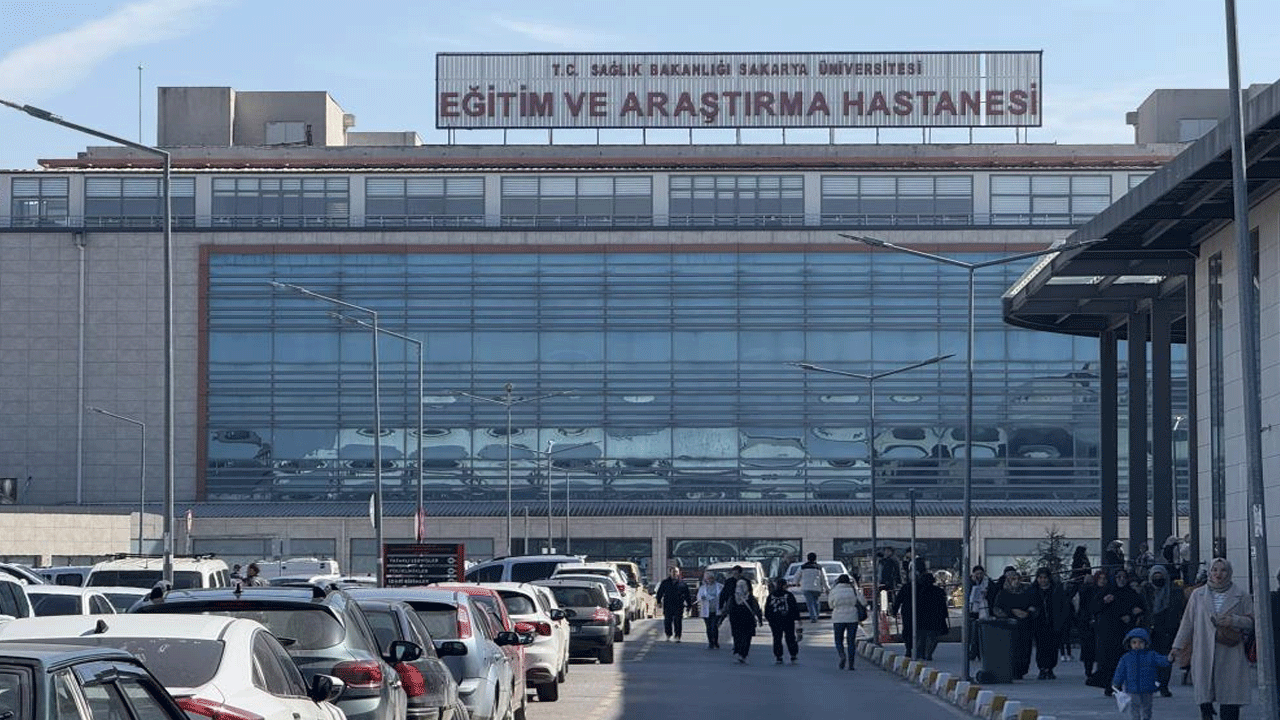 Foto - Şifasına vesile olduğu hastalığa yenildi