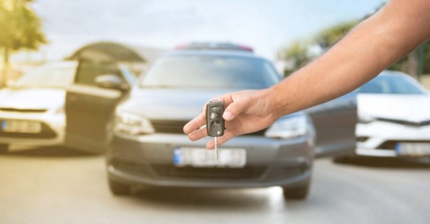 Foto - Sıfır araç almak isteyenlere 2024 şoku! Firmaların sitelerine girenler gözlerine inanamadı! Bakın ne yaptılar