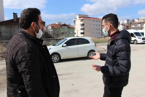 Sıfır araç almışlardı, gelen telefon şok oldular!