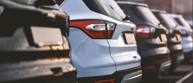 Foto - Sıfır araçlar liste fiyatının altına düştü: Sektör uzmanından "stok" uyarısı