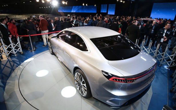 Sıfır otomobilde olmayan oldu! Listeler alt üst! Togg, en çok satılan o modeli solladı