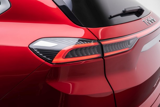 Foto - Sıfır Togg’u ekspertize soktu! Tamir ustası gördüğü manzara karşısında şok oldu