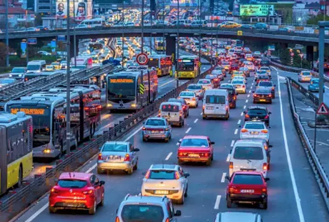 Foto - Sıfır ve ikinci el araba piyasasında olağanüstü gelişme! Araba fiyatlarında balon sönüyor, kampanya fırsatı