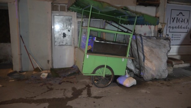 Foto - Sigara içerken uyuyakalınca kendisi de yandı