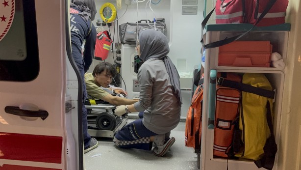 Foto - "Sigaram yok" deyince sırtından bıçaklanarak yaralandı