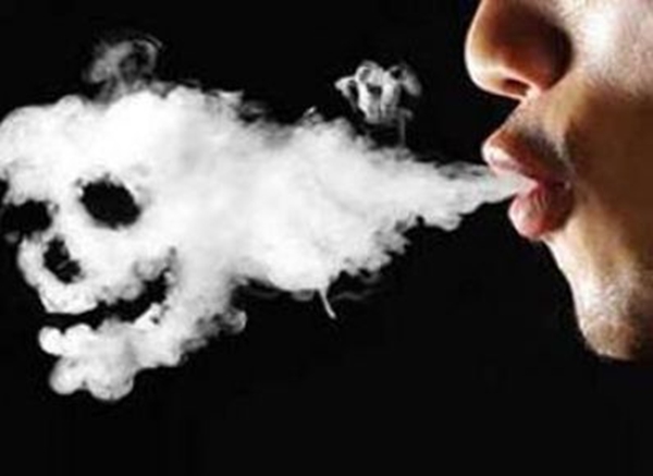 Foto - Sigaranın zararları