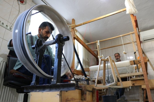 Foto - Siirt'in tescilli battaniyesinin ustaları, mesleği geleceğe taşımak istiyor