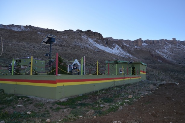 Foto - Siirt'te asker PKK'nın sözde 'mahkemesini' yıktı