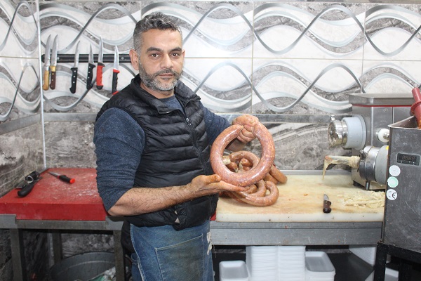 Foto - Siirt'te bu sucuklara ilgi yoğun