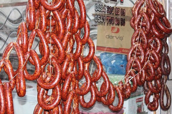 Foto - Siirt'te bu sucuklara ilgi yoğun