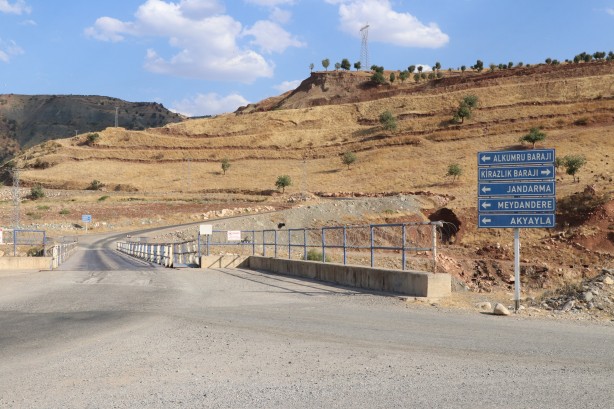 Foto - Siirt'te korkutan olay! Yer altından sesler geliyor