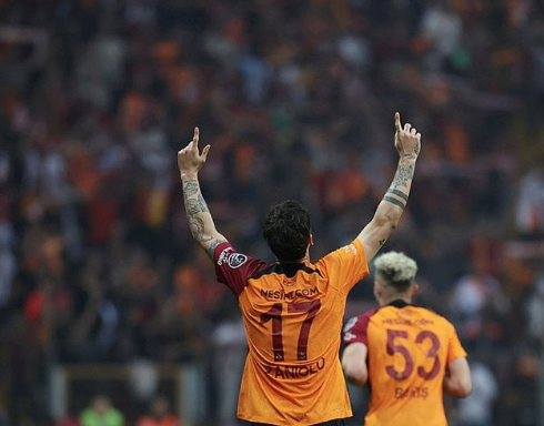 Foto - Sil baştan değişti: Galatasaray'ın yıldızı için Avrupa'da dev yarış! Bonservis rekoru geliyor