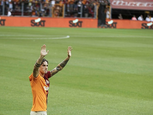 Foto - Sil baştan değişti: Galatasaray'ın yıldızı için Avrupa'da dev yarış! Bonservis rekoru geliyor