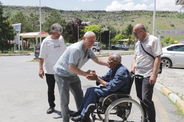 Foto - Silah arkadaşları 33 yıl sonra ziyarete geldi