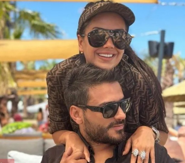 Foto - Dilan Polat'a bir şok daha! Müşterileri şikayetçi oldu