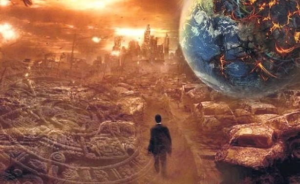 Şimdi bunlar türedi! 2906 yılından geldiğini iddia eden adam 2023'te olacakları sıraladı