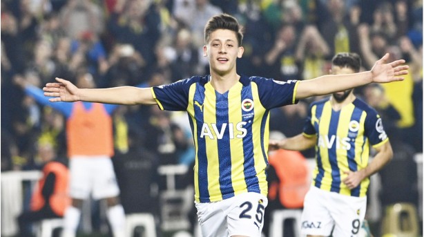 Foto - Şimdi de onun için kuyruktalar... Prens Selman düğmeye bastı! Süper Lig'in yıldızına kancayı attı...