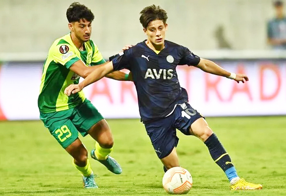 Foto - Şimdi de onun için kuyruktalar... Prens Selman düğmeye bastı! Süper Lig'in yıldızına kancayı attı...