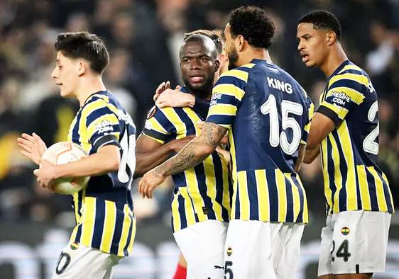 Foto - Şimdi de onun için kuyruktalar... Prens Selman düğmeye bastı! Süper Lig'in yıldızına kancayı attı...