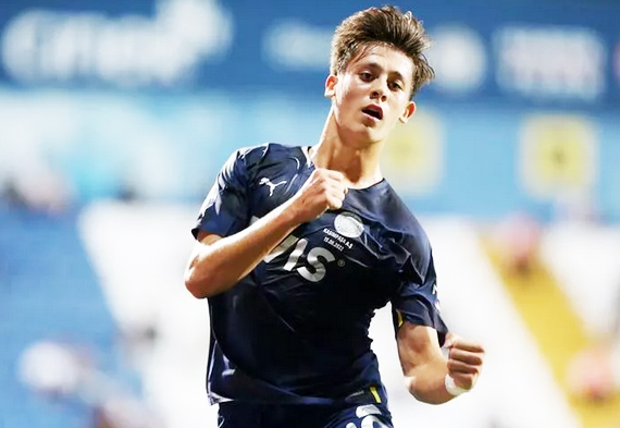 Foto - Şimdi de onun için kuyruktalar... Prens Selman düğmeye bastı! Süper Lig'in yıldızına kancayı attı...