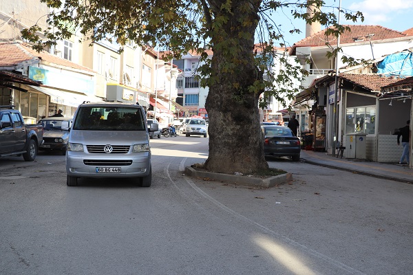 Foto - Şimdi ilçenin simgesi ama bir zamanlar darağacıydı! 