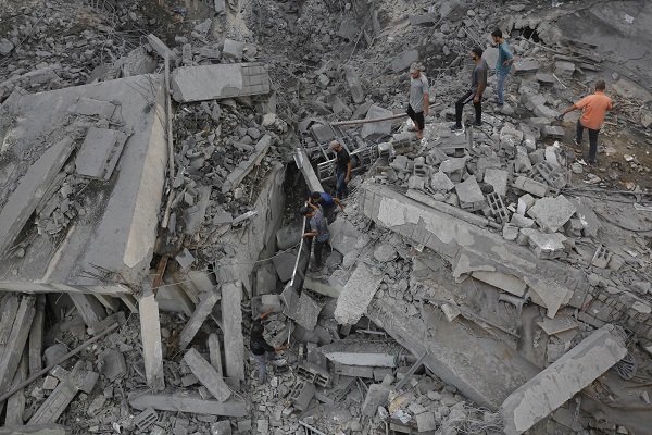 Foto - Şimdiye kadar 4 cami yıkıldı! İsrail El-Yermuk Camisi'ni vurdu