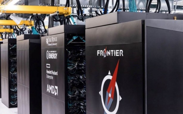 Foto - Şimdiye kadarki en güçlü süper bilgisayarı inşa edecekler