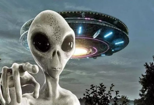 Foto - Simpsonlar halt etmiş! Maymun çiçeğini bilen Yusuf Güney'in son tahmini olay: 2025'te gelecekler