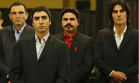 Foto - Simpsonlar filan hikaye! Kurtlar Vadisi yıllar önceden bildi... Milli Muharip Uçak detayı görenleri şok etti