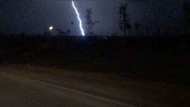 Foto - Şimşekler geceyi aydınlattı